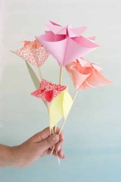Kusudama flor de papel decora de forma primorosa (Foto: ohhappyday.com) 