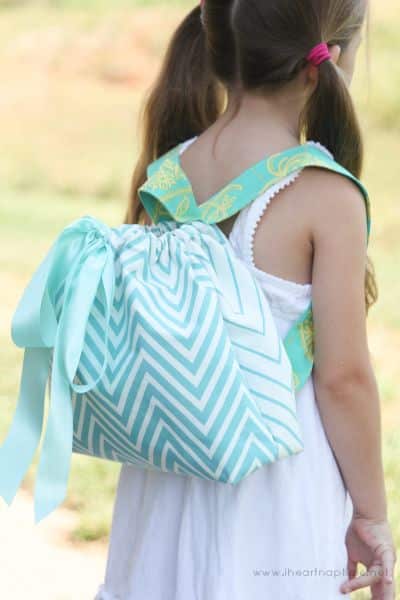 Esta bolsa infantil de tecido até deixa a sua menina mais charmosa (Foto: iheartnaptime.net)