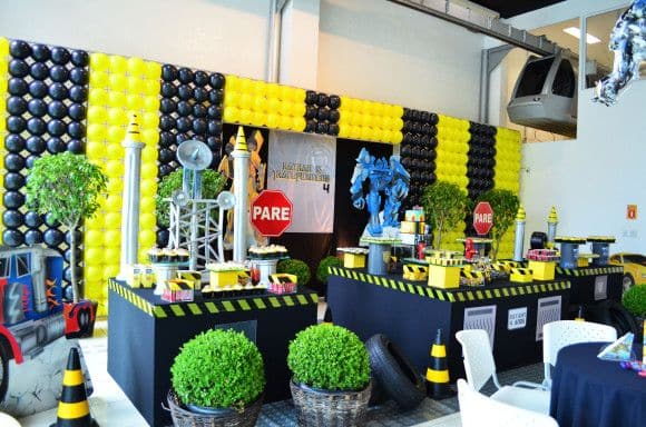 Estas ideais para decoração de festa infantil tema Transformes são Estas ideais para decoração de festa infantil tema Transformes são