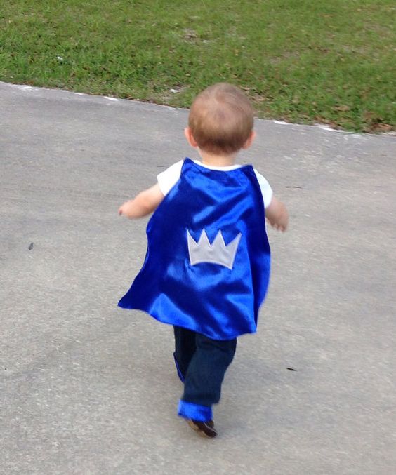 Dicas de Roupa Infantil para Festa Realeza