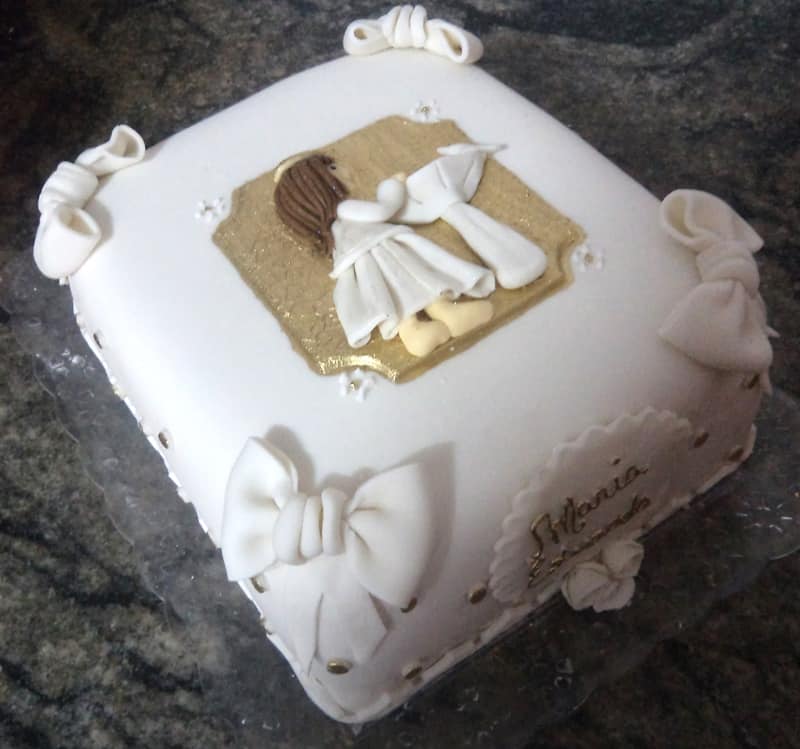 bolo para batizado decorado