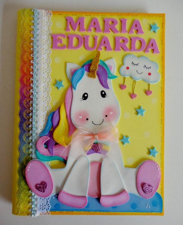 caderno decorado unicornio