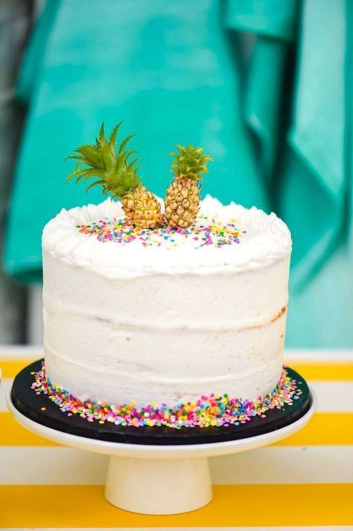 festa tropical bolos