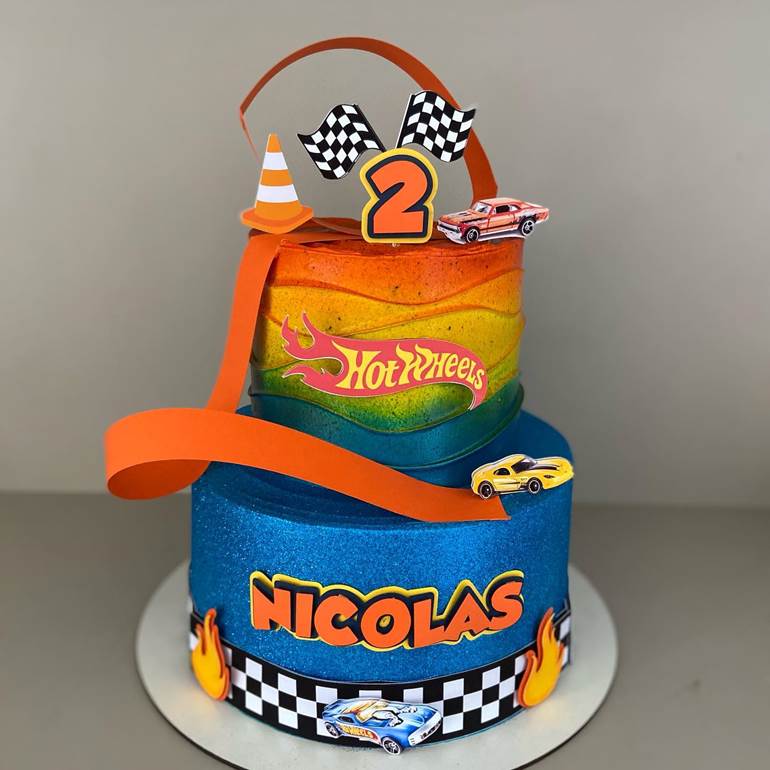 Bolo do Hot Wheels 2 and - Delicias Caseiras Festas e Eventos