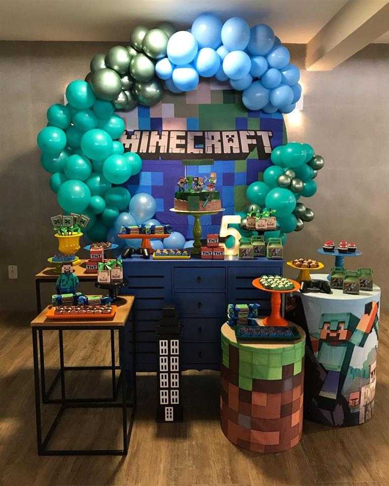 Decoração Minecraft mesa do bolo