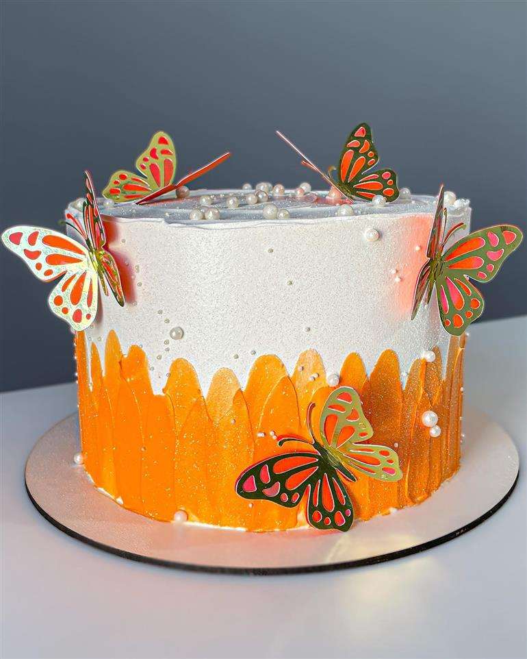 bolo decorado com glace