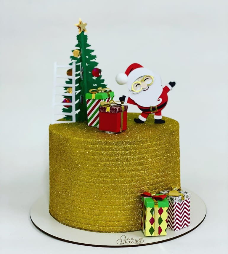 bolo de natal dourado