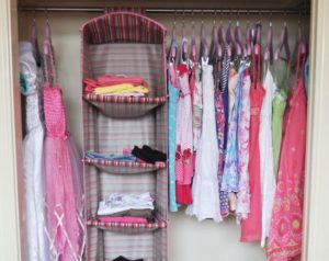 Como Organizar um Guarda-Roupa Infantil