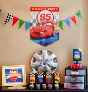 15 Ideias para Decoração de Festa Infantil Carros     91