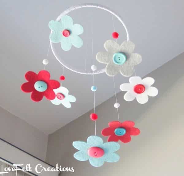 Espaço Infantil 14 Ideias de Móbiles de Feltro para Quarto de Beb u00ea Aparador Sofa Lateral ~ Espaço Infantil 14 Ideias de Móbiles de Feltro para Quarto de Beb u00ea