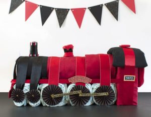 Ideia de Trem de Fraldas para Chá de Bebê
